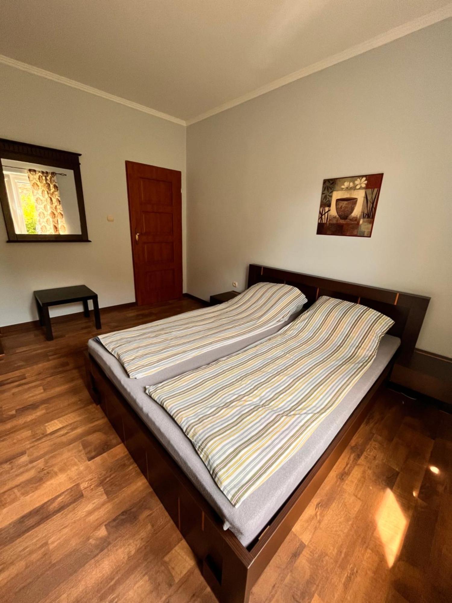 Noclegi Przy Stajni Senny - Horse Riding Łeba Habitación foto